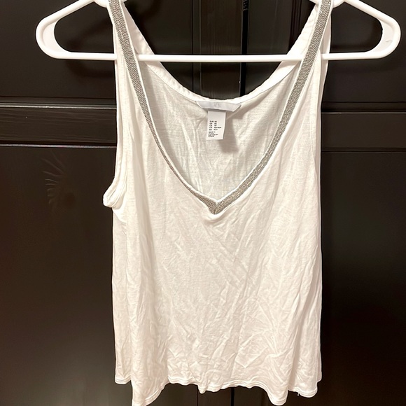 NEW H&M beaded trim white tank top. Size xs. Very soft & lightweight for summer - Picture 1 of 6